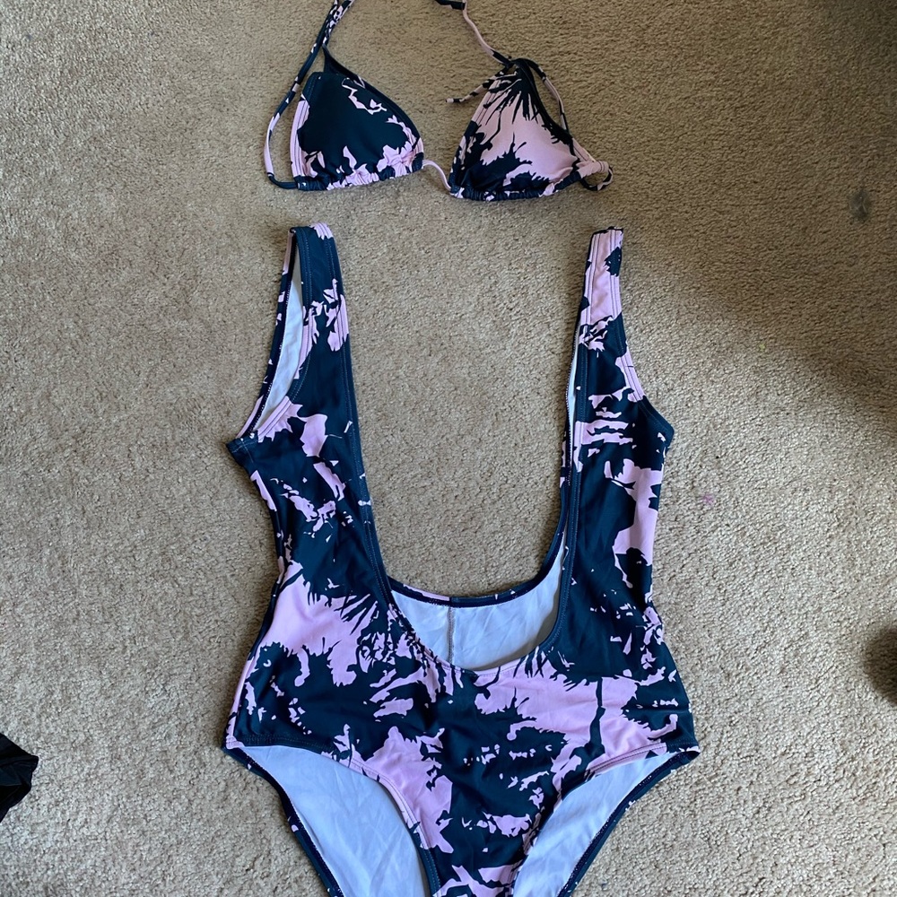 2 piece swimsuit